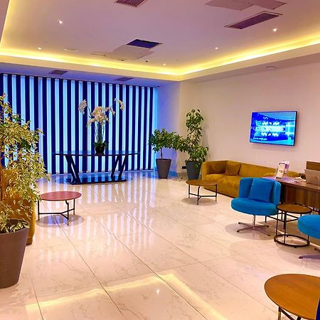 فندق Black Sea Luxury Towers باتومي المظهر الخارجي الصورة