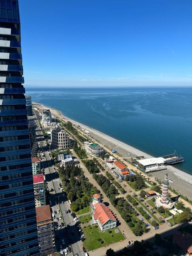 فندق Black Sea Luxury Towers باتومي المظهر الخارجي الصورة