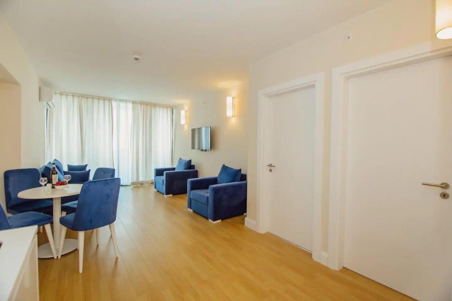 فندق Black Sea Luxury Towers باتومي المظهر الخارجي الصورة